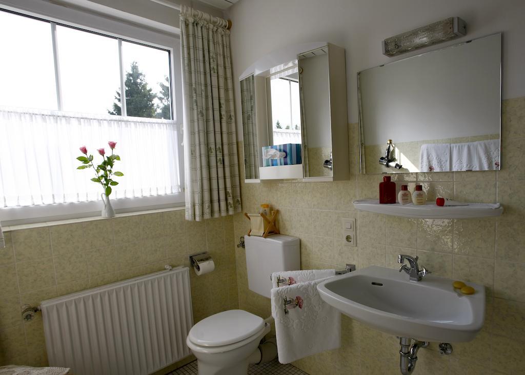 Ferienwohnungen Annegret Schütte Winterberg Habitación foto